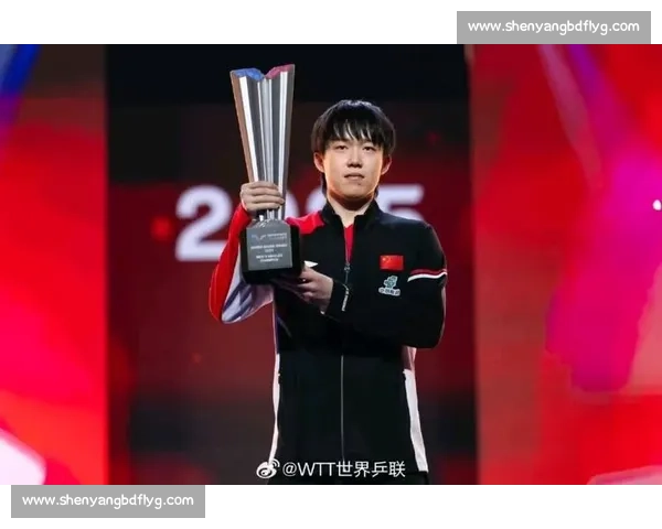 王楚钦再遭怼脸拍:无奈 “别拍脸” 背后的追星困局 王楚钦再遭怼脸拍:无奈 “别拍脸” 背后的追星困局